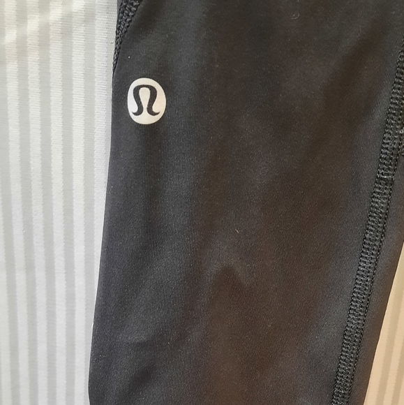 Lululemon leggings - Picture 5 of 5